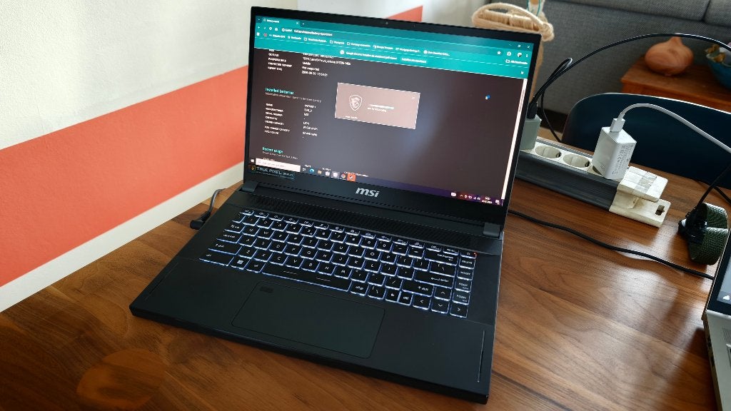 MSI Creator 15 A10UH – RTX 3080, 32GB, 2TB SSD, 4K, Intel® Core™ i7 , Ophalen of Verzenden, Zo goed als nieuw, 2 TB
