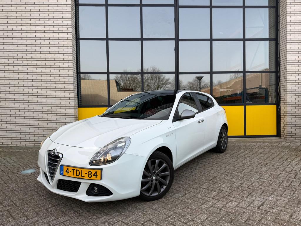 Alfa Romeo Giulietta 1.4 T Veloce, Vol leer, CarPlay, LMV, Voorwielaandrijving, Euro 5, Gebruikt, 4 cilinders