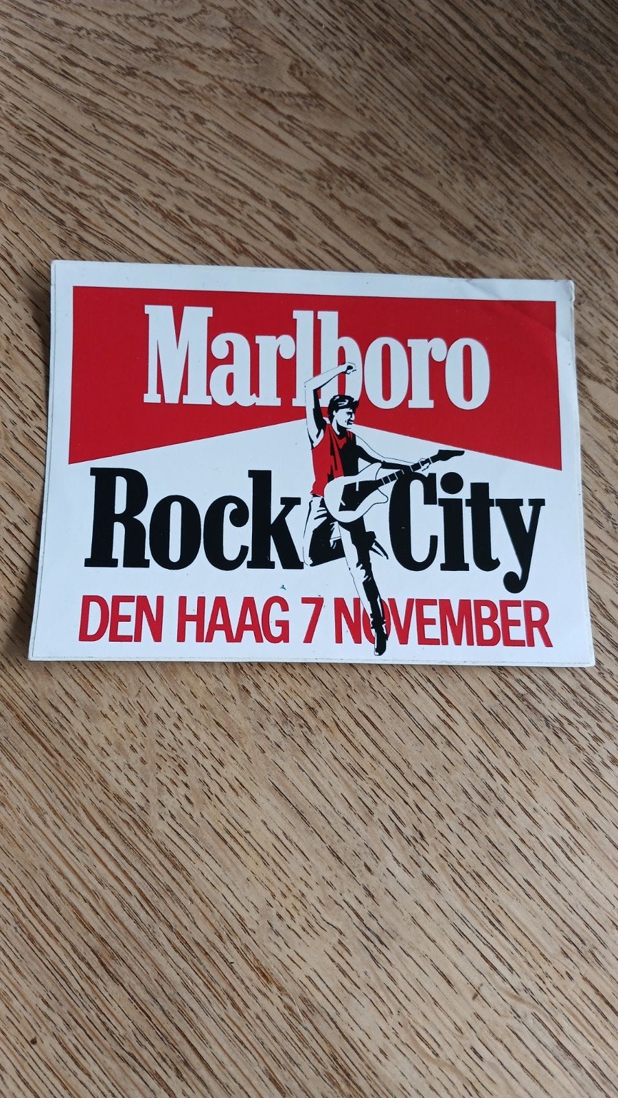 Sticker Marlboro Den Haag Rock City 7 november, Verzamelen, Stickers, Ophalen of Verzenden, Zo goed als nieuw