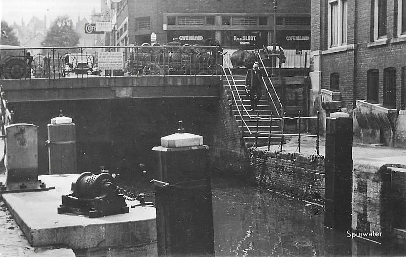 AK Rotterdam - Spuiwater, Verzenden, 1960 tot 1980, Ongelopen, Zuid-Holland
