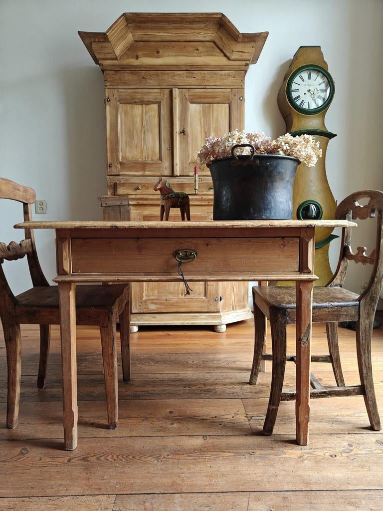 Antieke Zweedse Dalarna buffetkast., Ophalen, Gebruikt, 50 tot 75 cm, 200 cm of meer