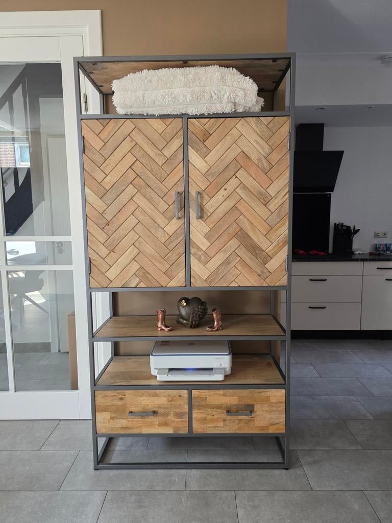 Mangohout kast, Ophalen, 200 cm of meer, Zo goed als nieuw, Minder dan 150 cm