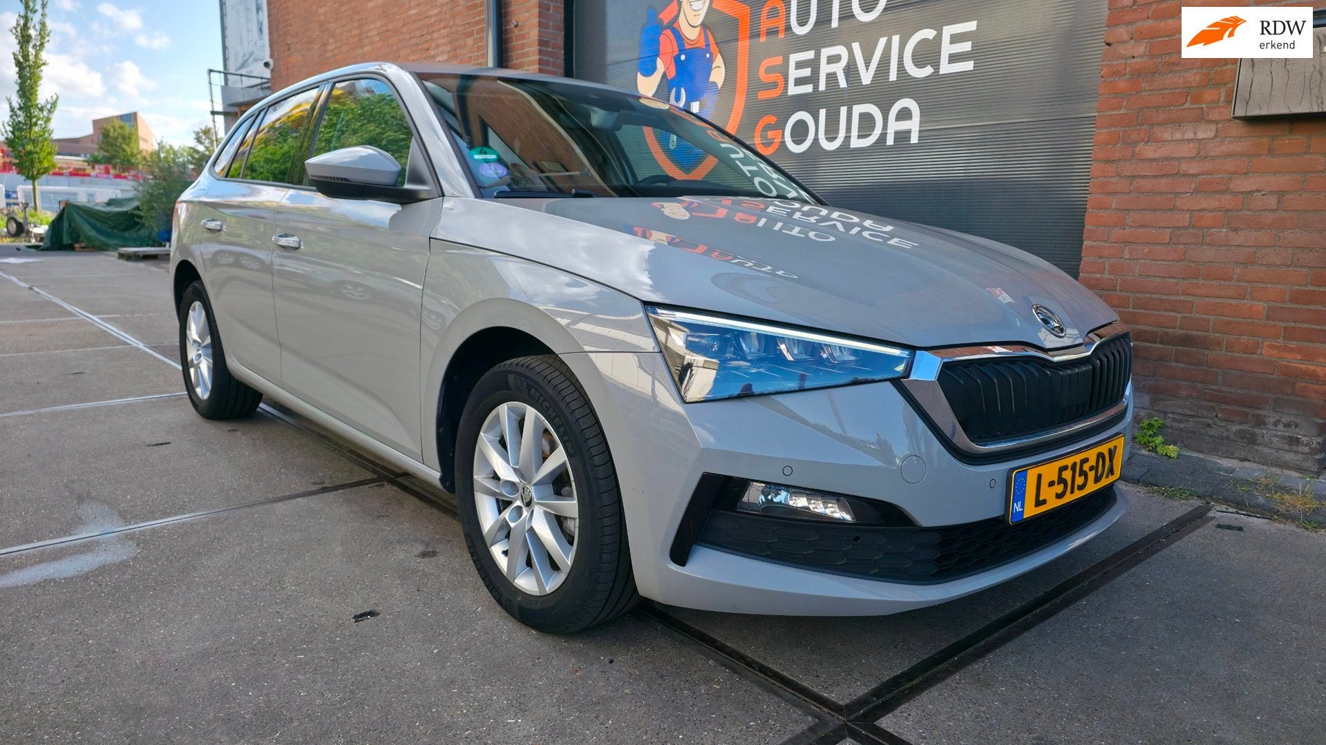 Skoda Scala 1.0 TSI Business Edition, Auto's, Dealer onderhouden, Scala, Gebruikt, Euro 6