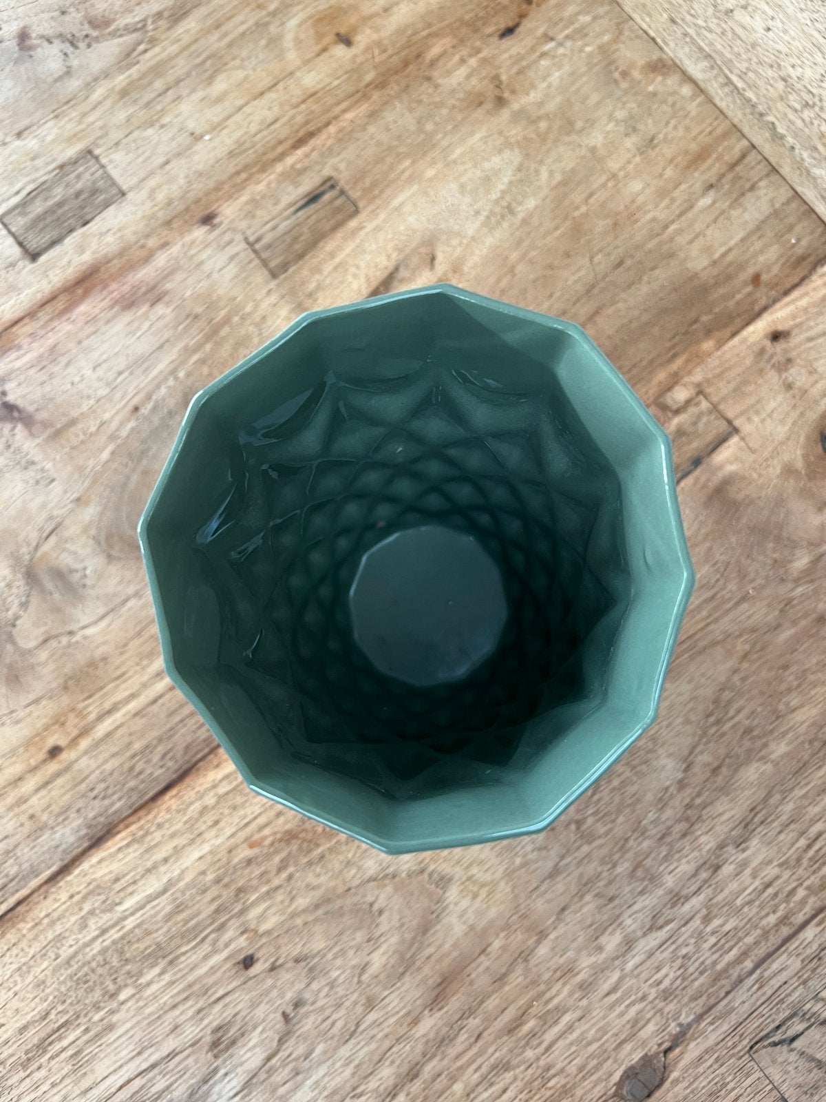 Pineapple vaas van Lenneke Wispelwey, Handgemaakt, 14 cm, Ophalen of Verzenden, Zo goed als nieuw