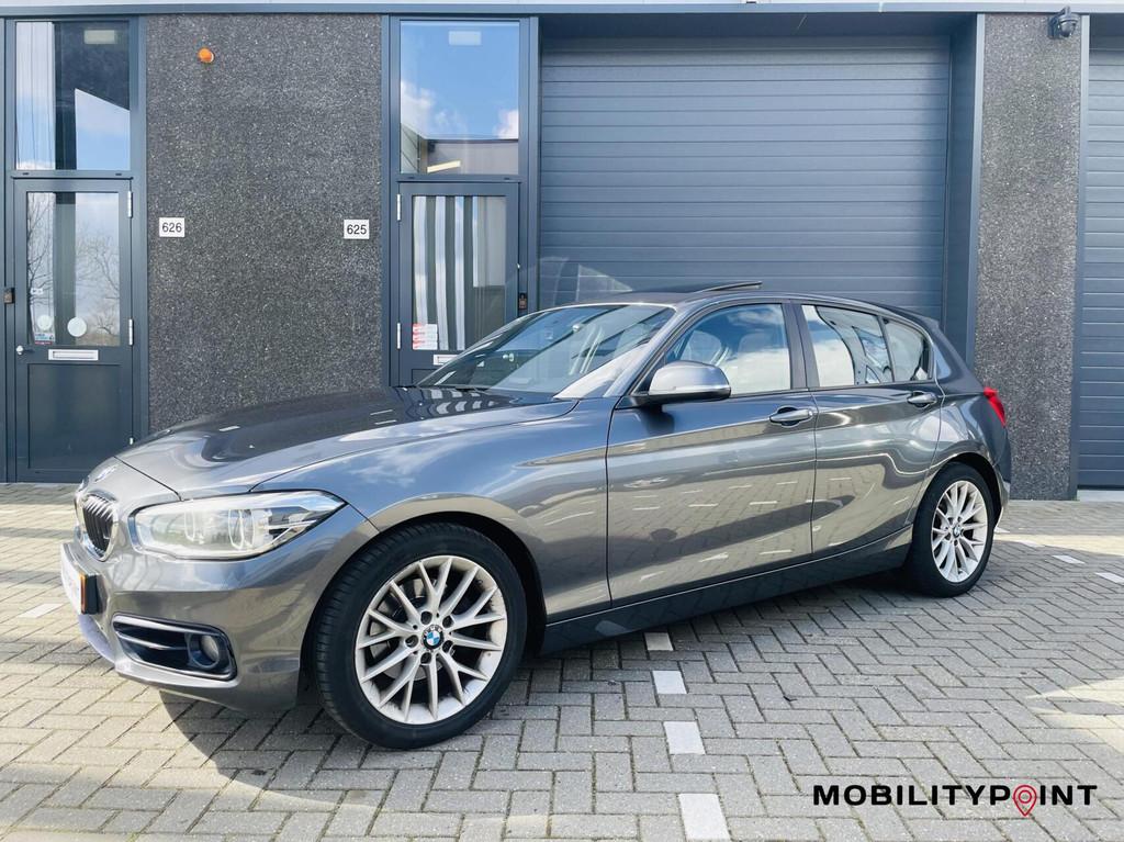 BMW 1-serie 120i Sport | Xenon | Navi |Schuifdak | Aut | 177, Achterwielaandrijving, Gebruikt, 4 cilinders, 177 pk