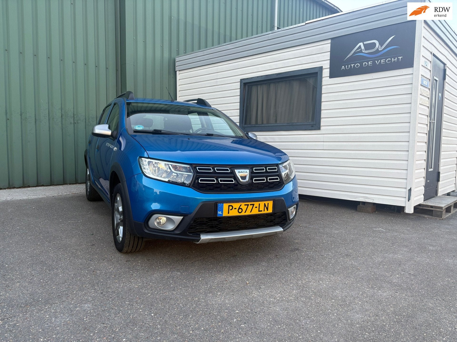 Dacia Sandero 1.0 TCe Comfort LPG - TREKHAAK - AIRCO - LM VE, Voorwielaandrijving, 101 pk, Euro 6, 580 kg