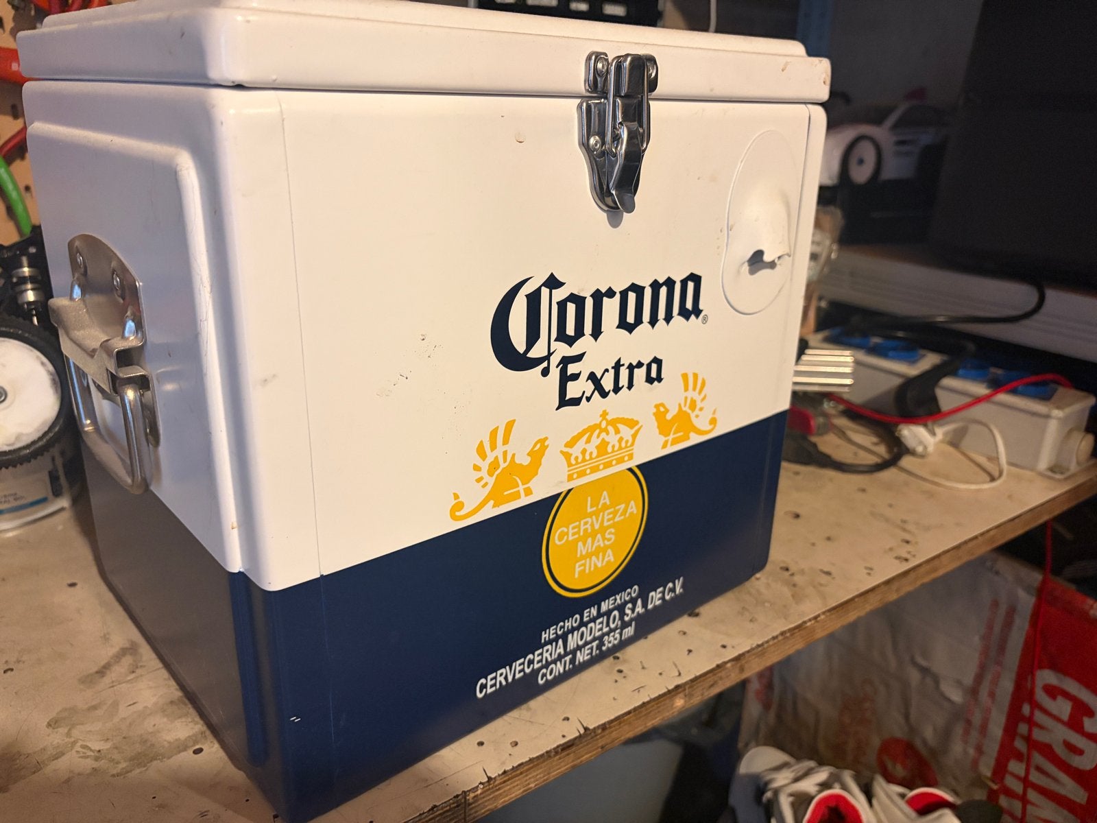 Corona koelbox van staal met ingebouwde opener, Ophalen, Gebruikt, Koelbox, Koelelement