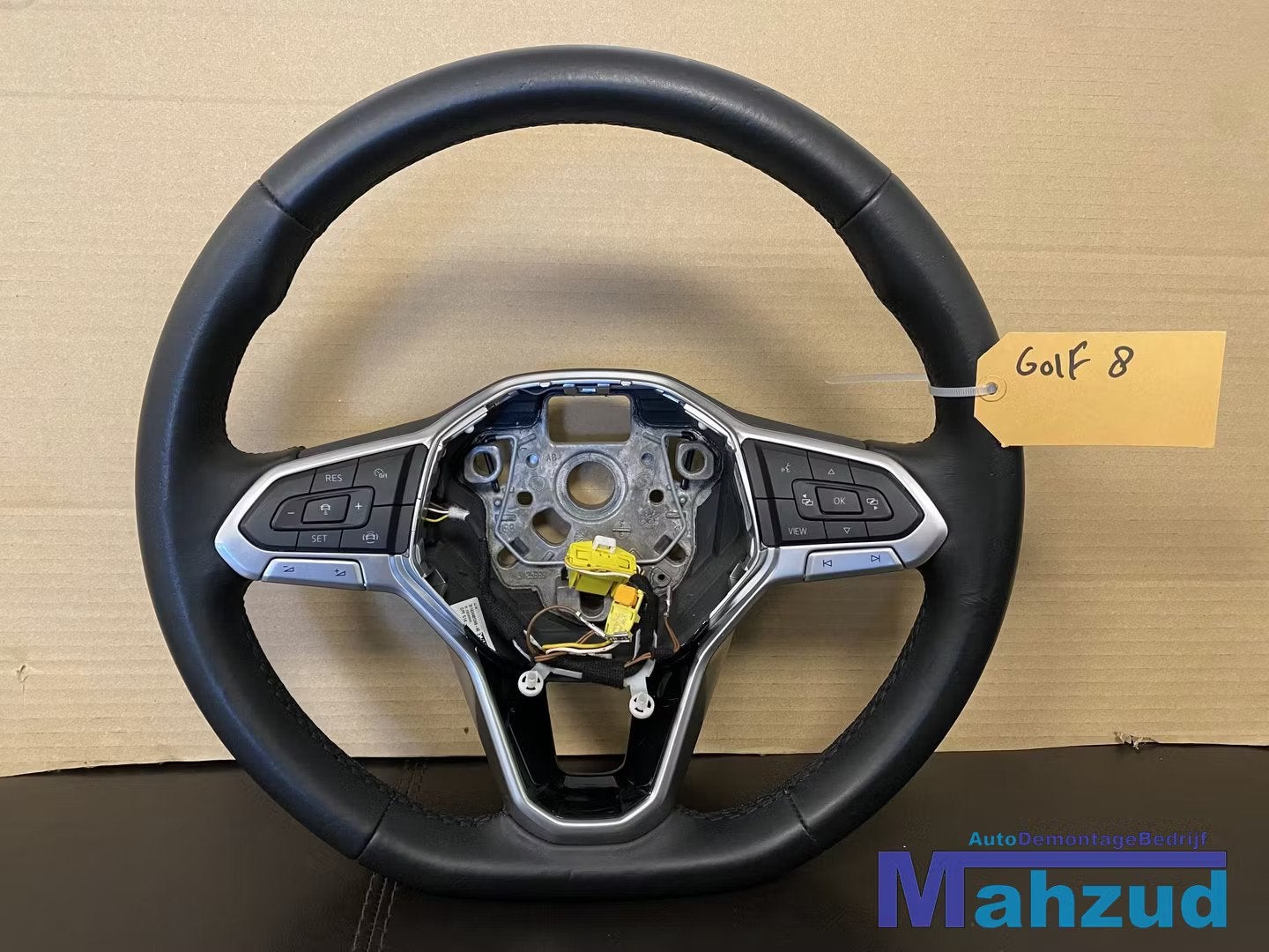 VW GOLF 8 Stuurwiel stuur 2021+, Auto-onderdelen, Besturing, Gebruikt, Volkswagen, Volkswagen AG, Berliner Ring 2
38440  Wolfsburg, DE