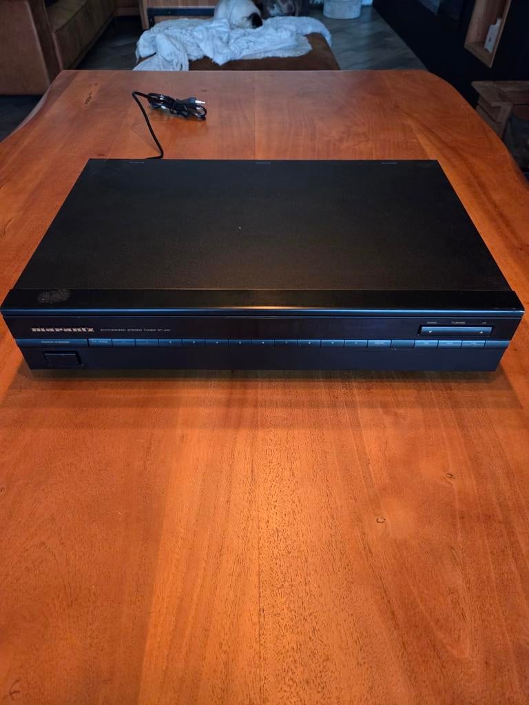 Marantz ST-40L Synthesized Stereo Tuner, Audio, Tv en Foto, Tuners, Ophalen of Verzenden, Zo goed als nieuw, Analoog