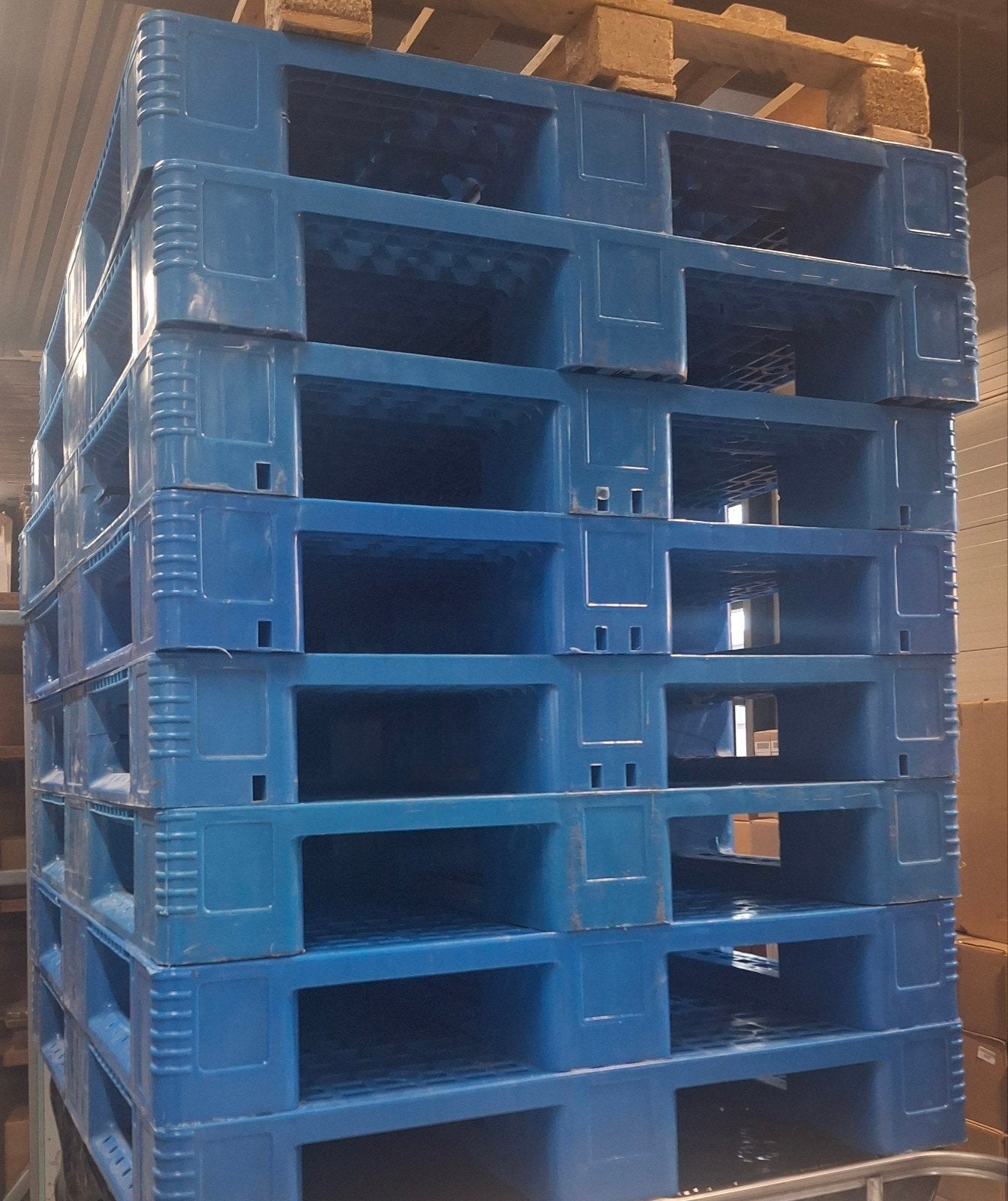 Lichtgewicht kunststof pallets voor vlonder, Caravans en Kamperen, Ophalen