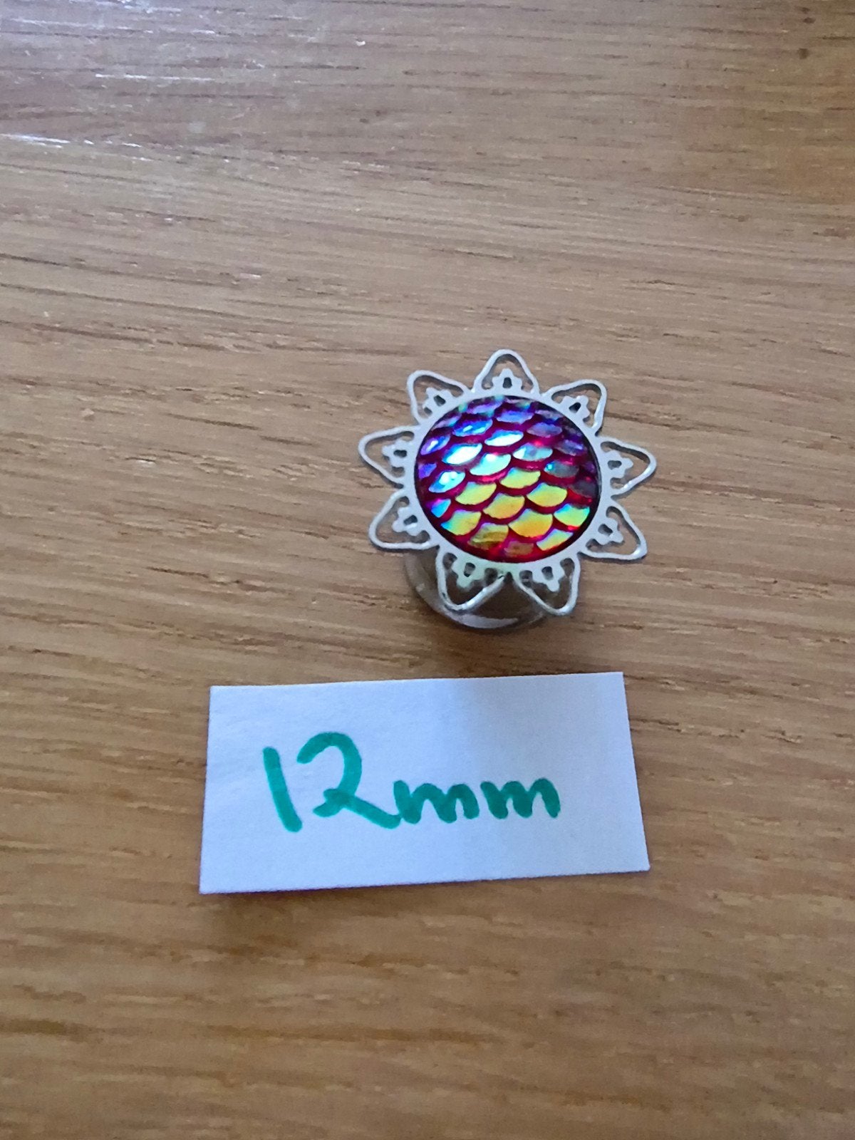 Oor Tunnel/Plug 12mm met Regenboog Schaal Design, Sieraden, Tassen en Uiterlijk, Piercings, Ophalen of Verzenden, Nieuw, Staal