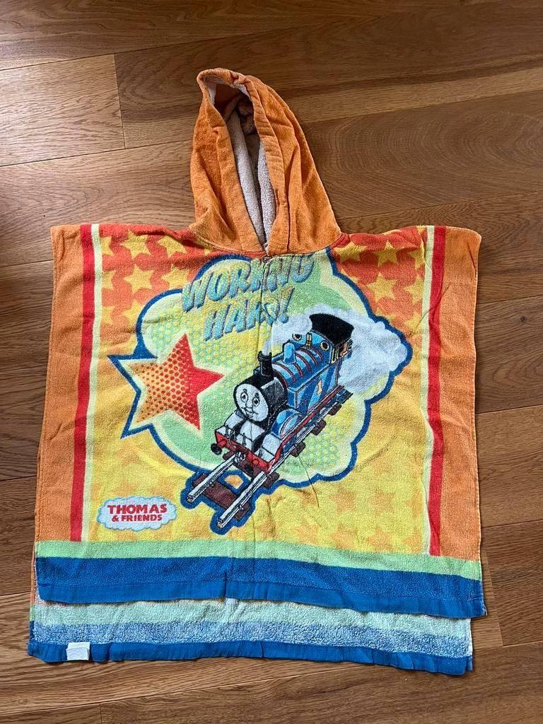 Thomas & Friends badponcho / kinderhanddoek met treintjes, Ophalen of Verzenden, Gebruikt