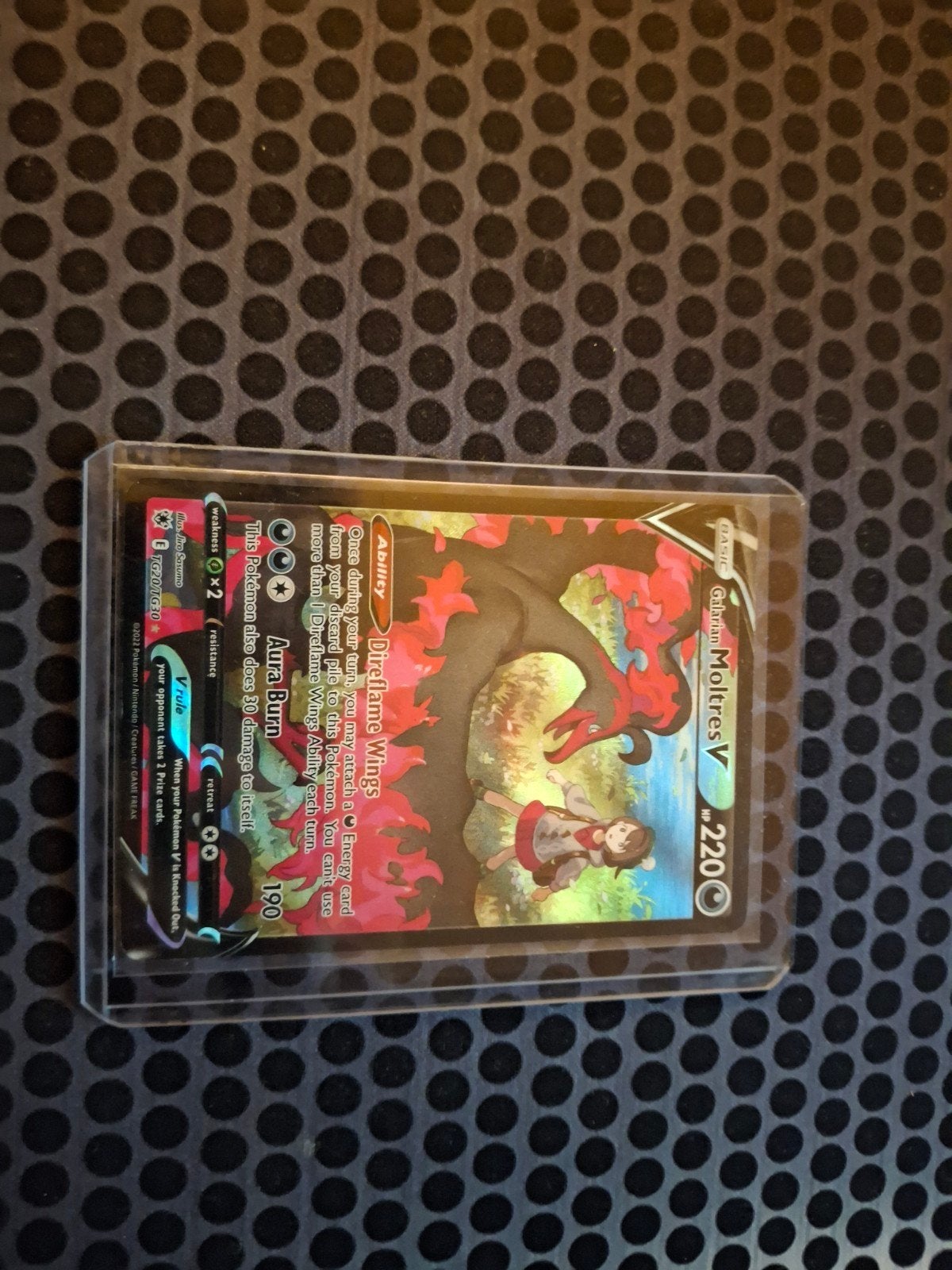 Galarian moltres V, Hobby en Vrije tijd, Ophalen of Verzenden, Nieuw