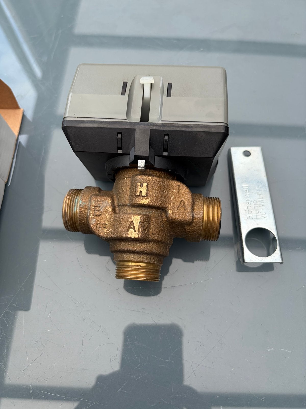 Remeha 3-wegklep Honeywell Home UC8010, Doe-het-zelf en Verbouw, Ophalen of Verzenden, Nieuw, Overige typen