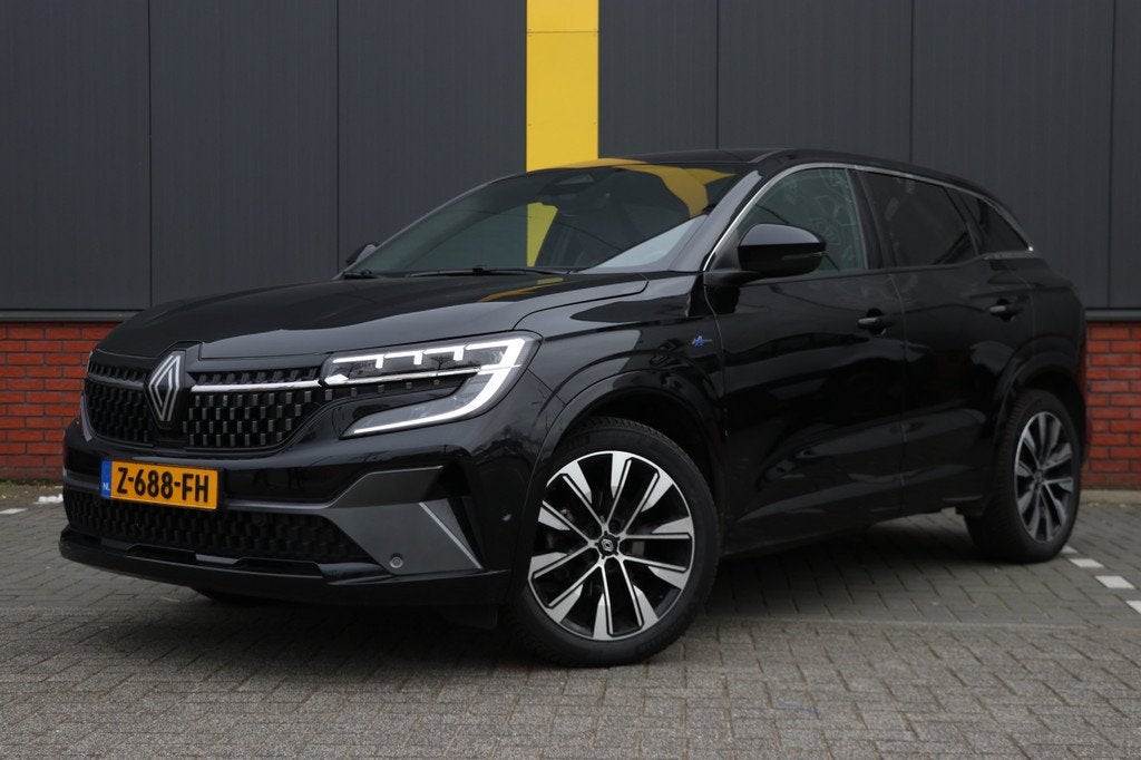 Renault Austral 1.2 mild hybrid advanced 130 techno Navi cru, Auto's, Renault, Voorwielaandrijving, 745 kg, Gebruikt, Euro 6