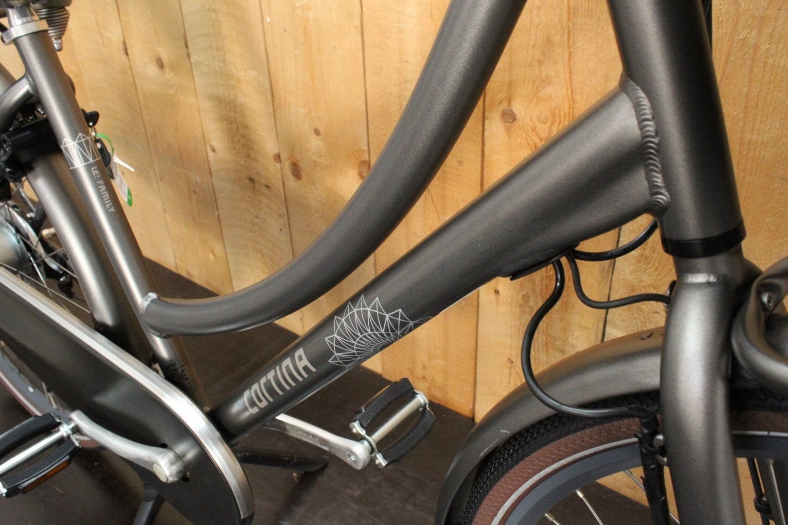 Cortina U4-E Family, de ideale moeder/mama fiets, Fietsen en Brommers, Elektrische fietsen, Gebruikt, -, -, 47 tot 51 cm