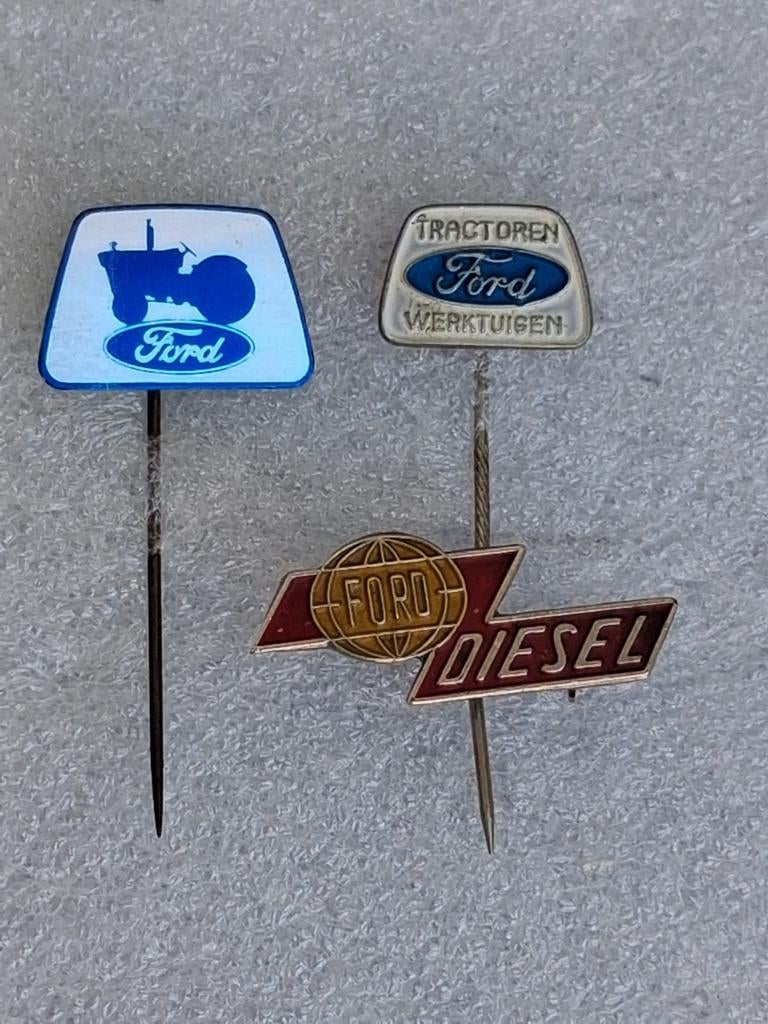 Speldjes Ford tractor 2x / bestelbus, Ophalen of Verzenden, Transport