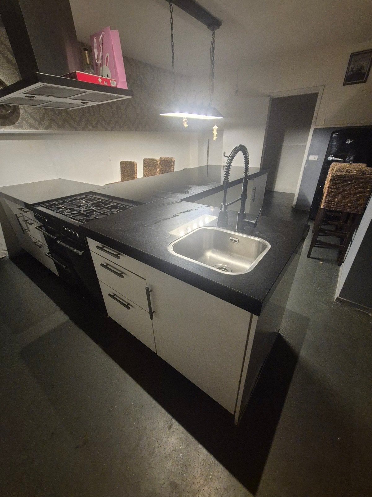 Moderne keuken met kookeiland, Ophalen, Gebruikt, U-keuken, Wit