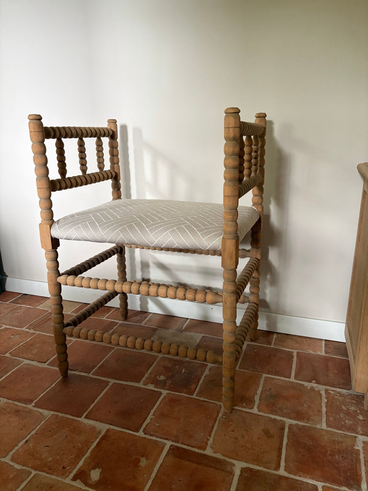 Antieke bobbin stoel, opnieuw gestoffeerd, vintage brocante, Antiek en Kunst, Ophalen