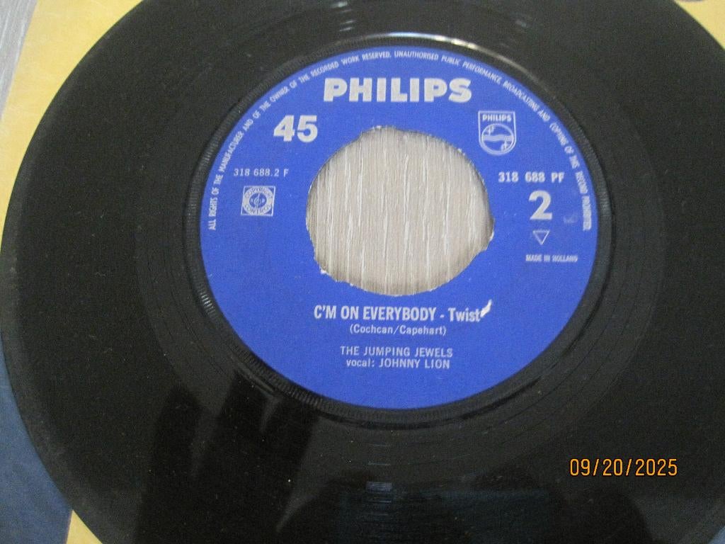 The Jumping Jewels / Johnny Lion  -  Bonnie rock, 7 inch, Single, Ophalen of Verzenden, Zo goed als nieuw