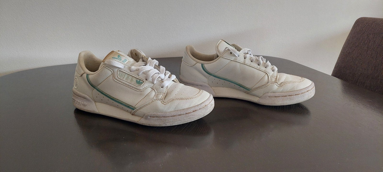 Adidas Continental, wit, maat 40 2/3     3 paar voor €25,00, Ophalen, Gedragen, Wit, Sneakers of Gympen
