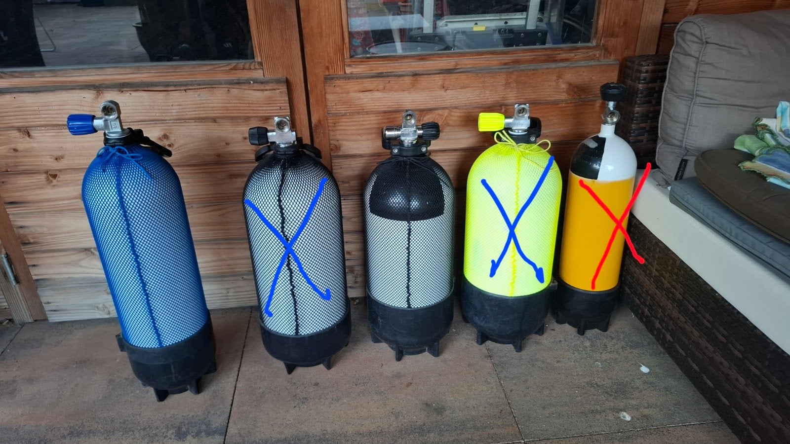 Duikfles 6 , 10 , 12 liter 230 en 300 bar, Watersport en Boten, Duiken, Ophalen, Zo goed als nieuw, Duikfles
