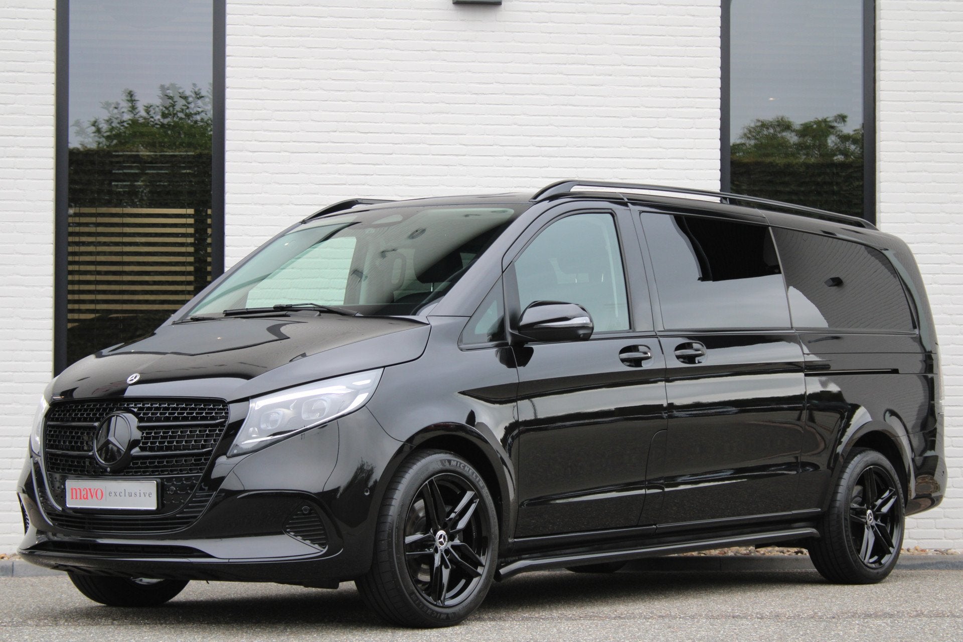 Mercedes-Benz V-Klasse 300d / XXL / 4-matic / DC / 2x Elec S, Auto's, Gebruikt, Met garantie (alle), 2500 kg, 2500 kg