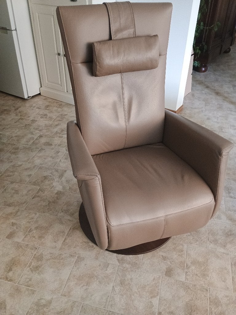 Prominent relaxfauteuil Toscana, Huis en Inrichting, Fauteuils, Ophalen, Gebruikt, Minder dan 75 cm, Leer