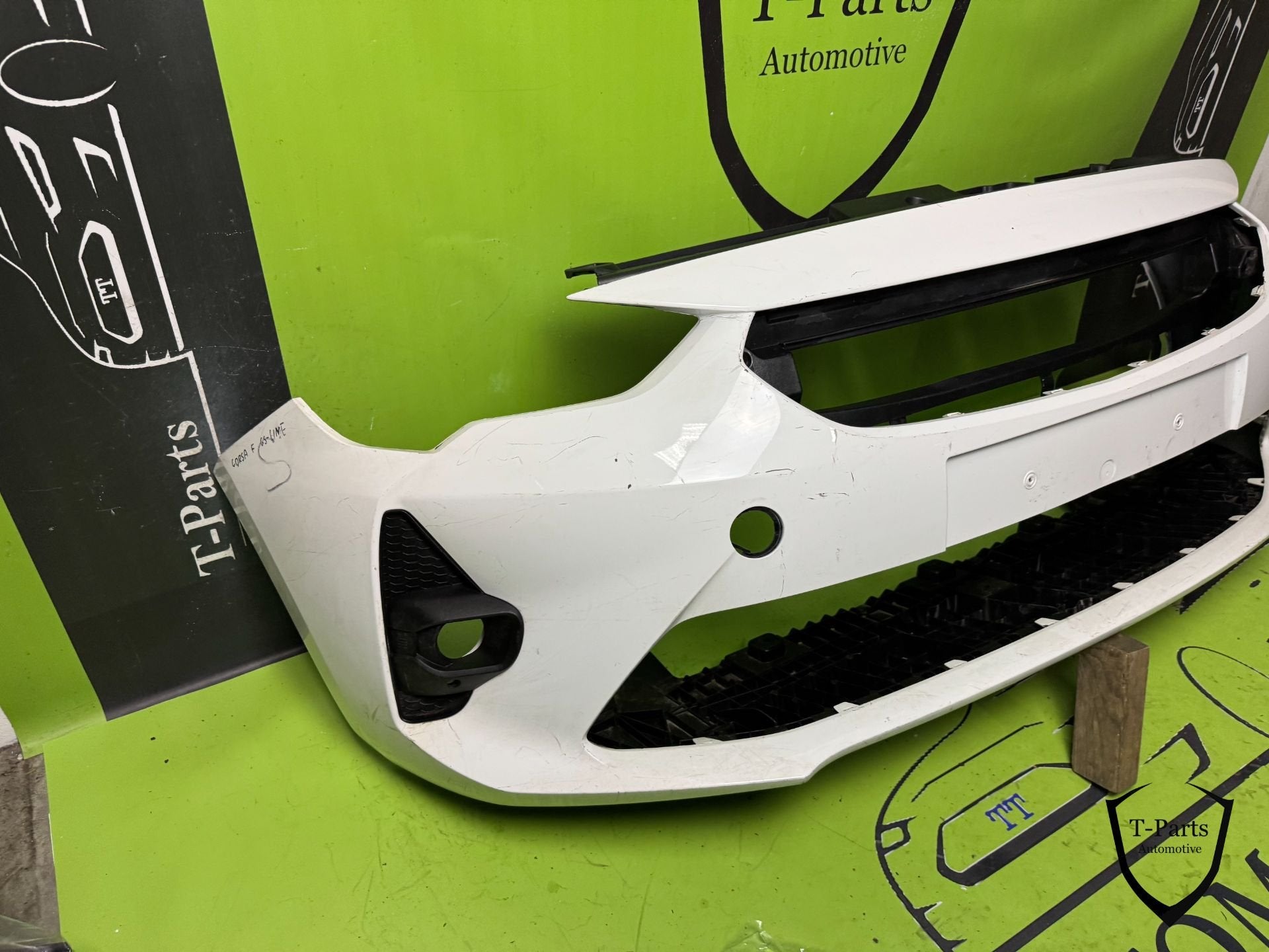 opel corsa F GS line voorbumper bumper rooster, Gebruikt, Opel Automobile GmbH, Ophalen of Verzenden, Kontakt@opel-infoservice.de