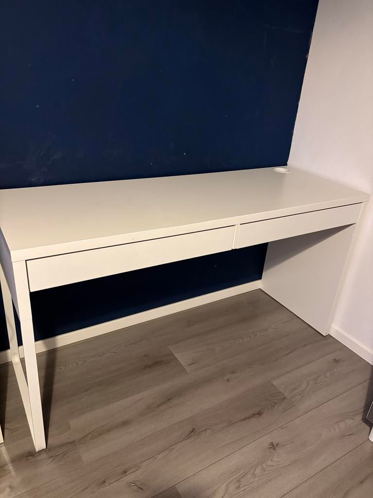 IKEA Micke bureau wit met lades, Ophalen, Met lades, Spaanplaat of MDF, Zo goed als nieuw