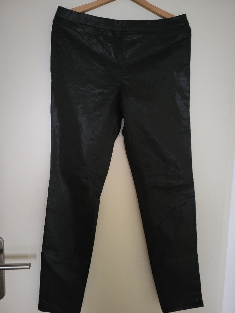 mooie zwarte legging maat 42, Legging, Verzenden, Zwart, Maat 40/42 (M)