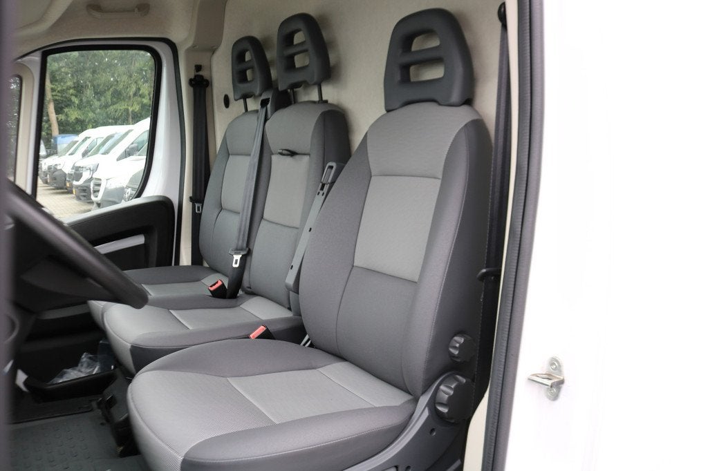 Citroën e-Jumper L3 H2 70 kWh (bj 2023), Gebruikt, 235 km, Citroën, Wit