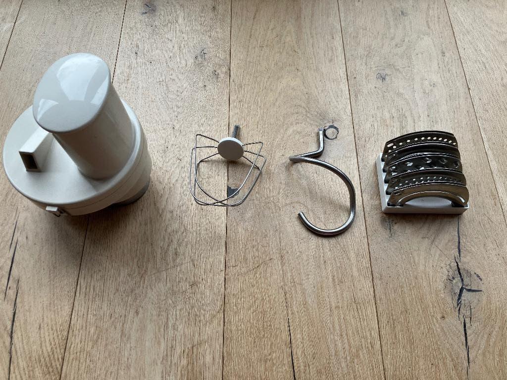 Onderdelen Braun keukenmachine, Kunststof, Ophalen of Verzenden, Meerkleurig, Overige merken