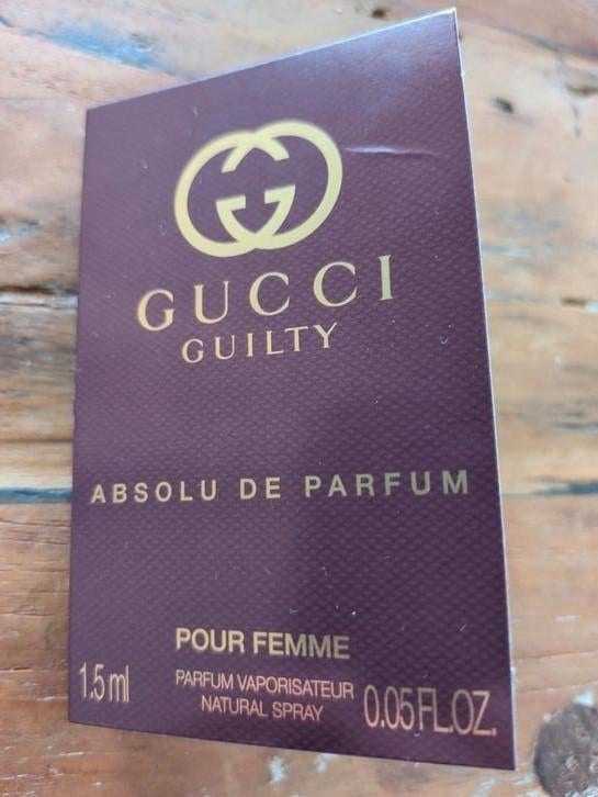 Gucci guilty absolu de parfum pour femme, Sieraden, Tassen en Uiterlijk, Uiterlijk | Parfum, Ophalen of Verzenden, Nieuw