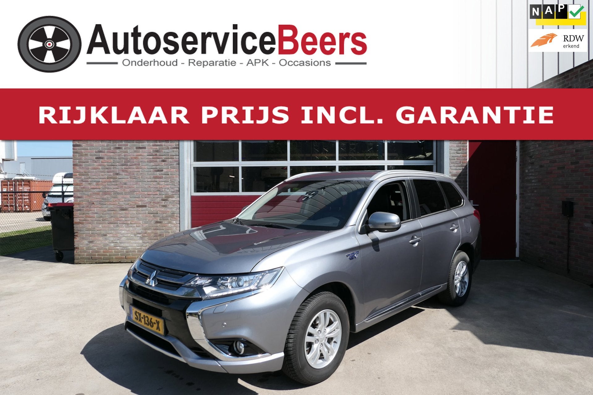 Mitsubishi Outlander 2.0 PHEV Pure, Camera, Trekhaak, Halfle, 1998 cc, 4 cilinders, Bedrijf, Vierwielaandrijving