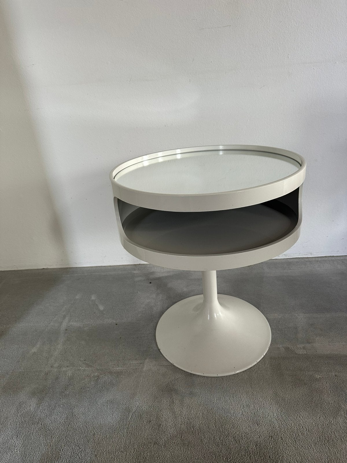 Opal Luna Tulip Bijzettafel Vintage Space Age 1970s Parelwit, Ophalen, Gebruikt, 50 tot 100 cm, Rond