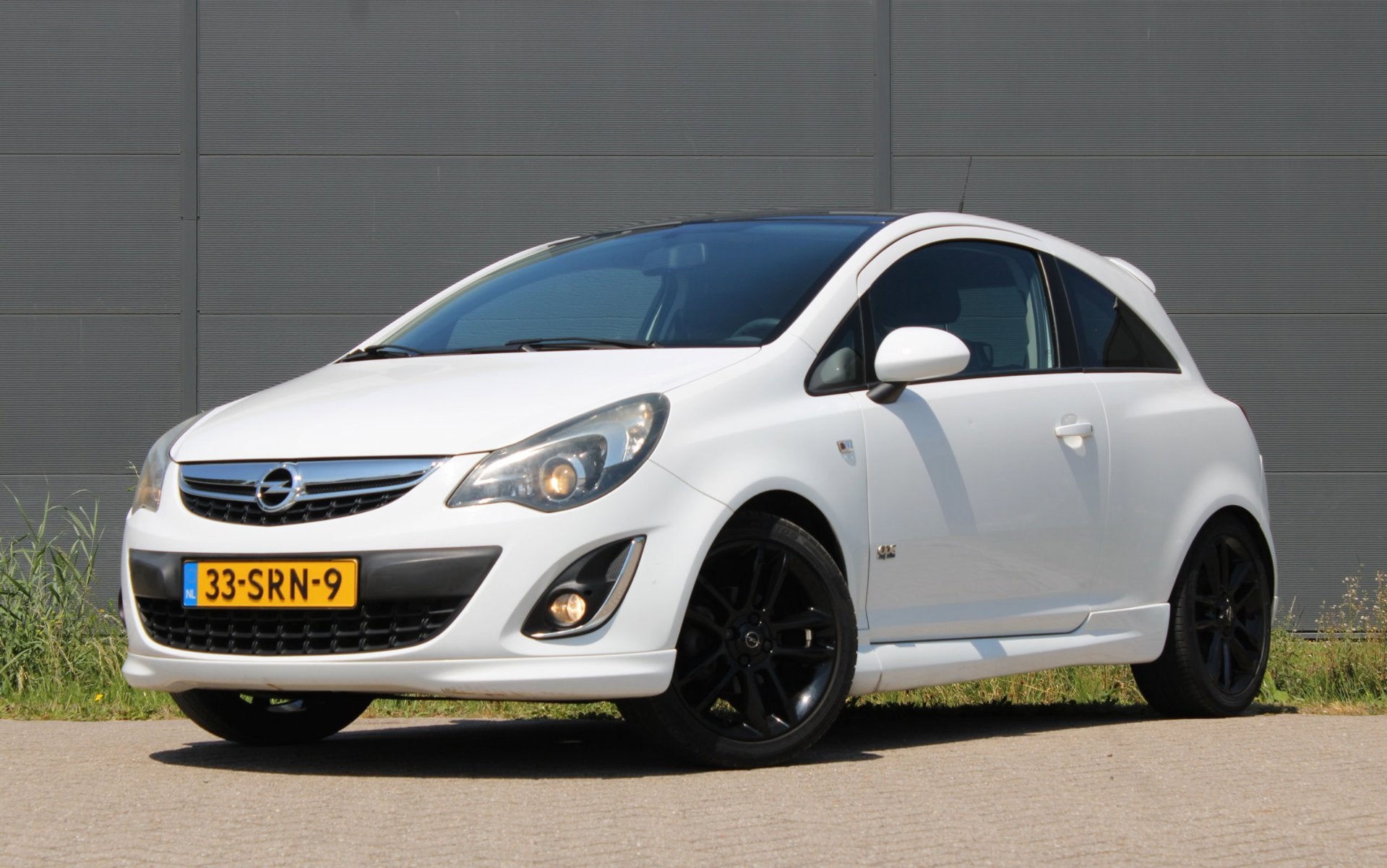 Opel Corsa 1.4-16V ColorEdition OPC-Line Touch&Connect AFL N, Voorwielaandrijving, Euro 5, Wit, Origineel Nederlands