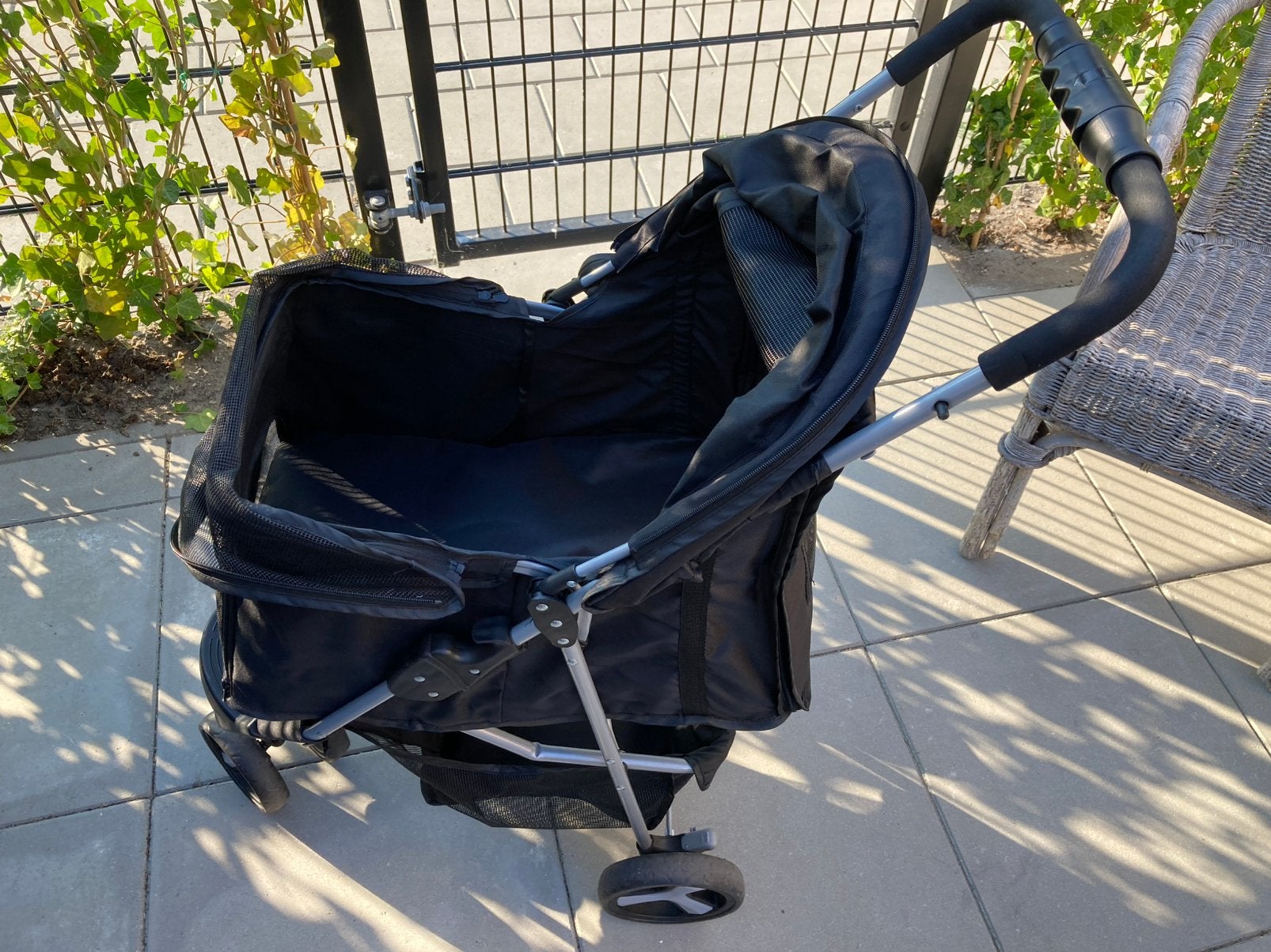 Buggy voor kleine hond, Dieren en Toebehoren, Ophalen of Verzenden, Gebruikt, Hondenbuggy