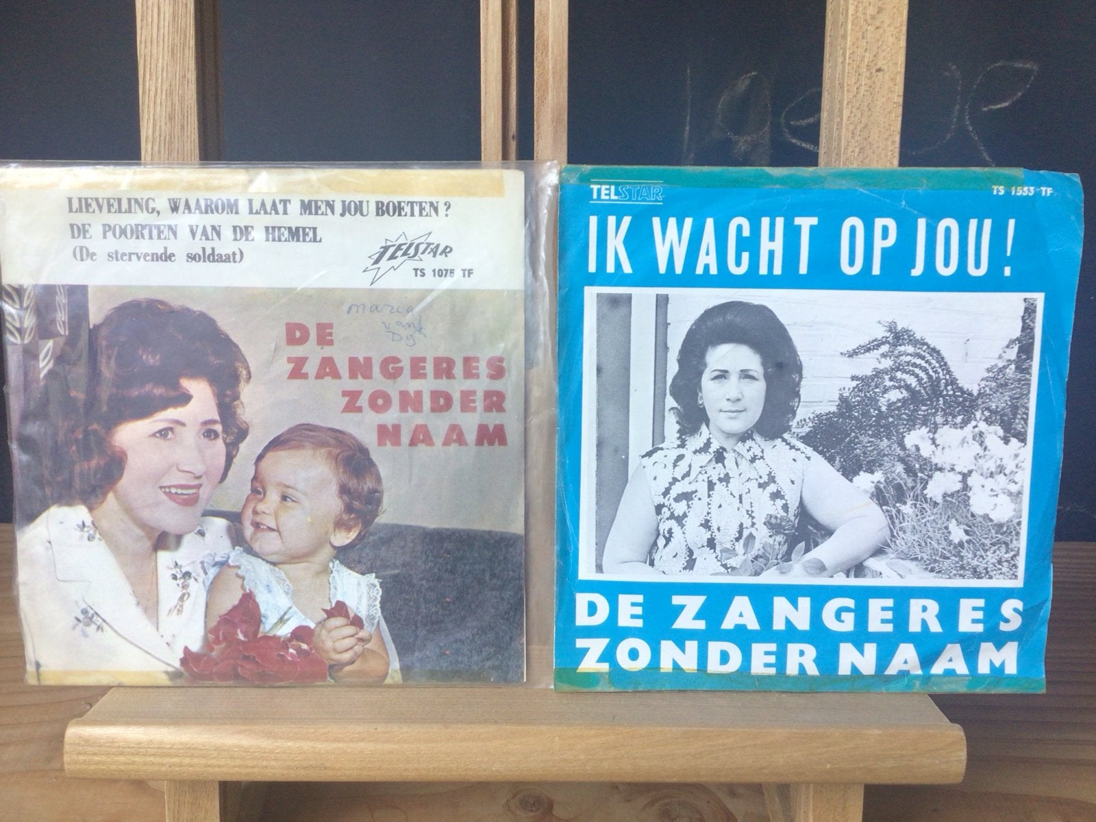Singles-De Zangeres Zonder Naam, Cd's en Dvd's, Vinyl Singles, Gebruikt, Nederlandstalig, Ophalen of Verzenden