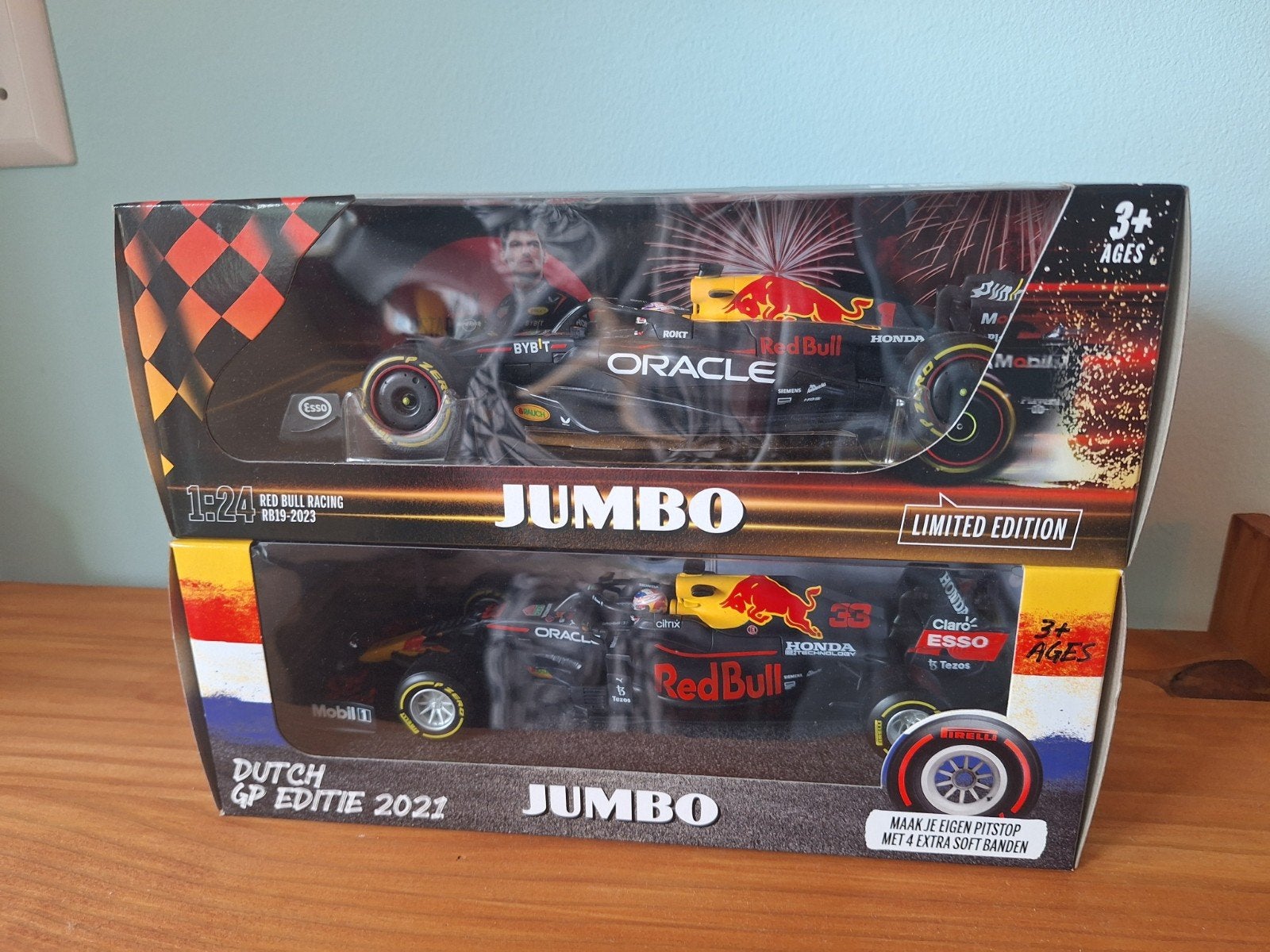 Red Bull F1 modelauto's RB16B 2021 en RB19 2023 Jumbo actie, Hobby en Vrije tijd, Ophalen of Verzenden, Nieuw, Auto, Bburago