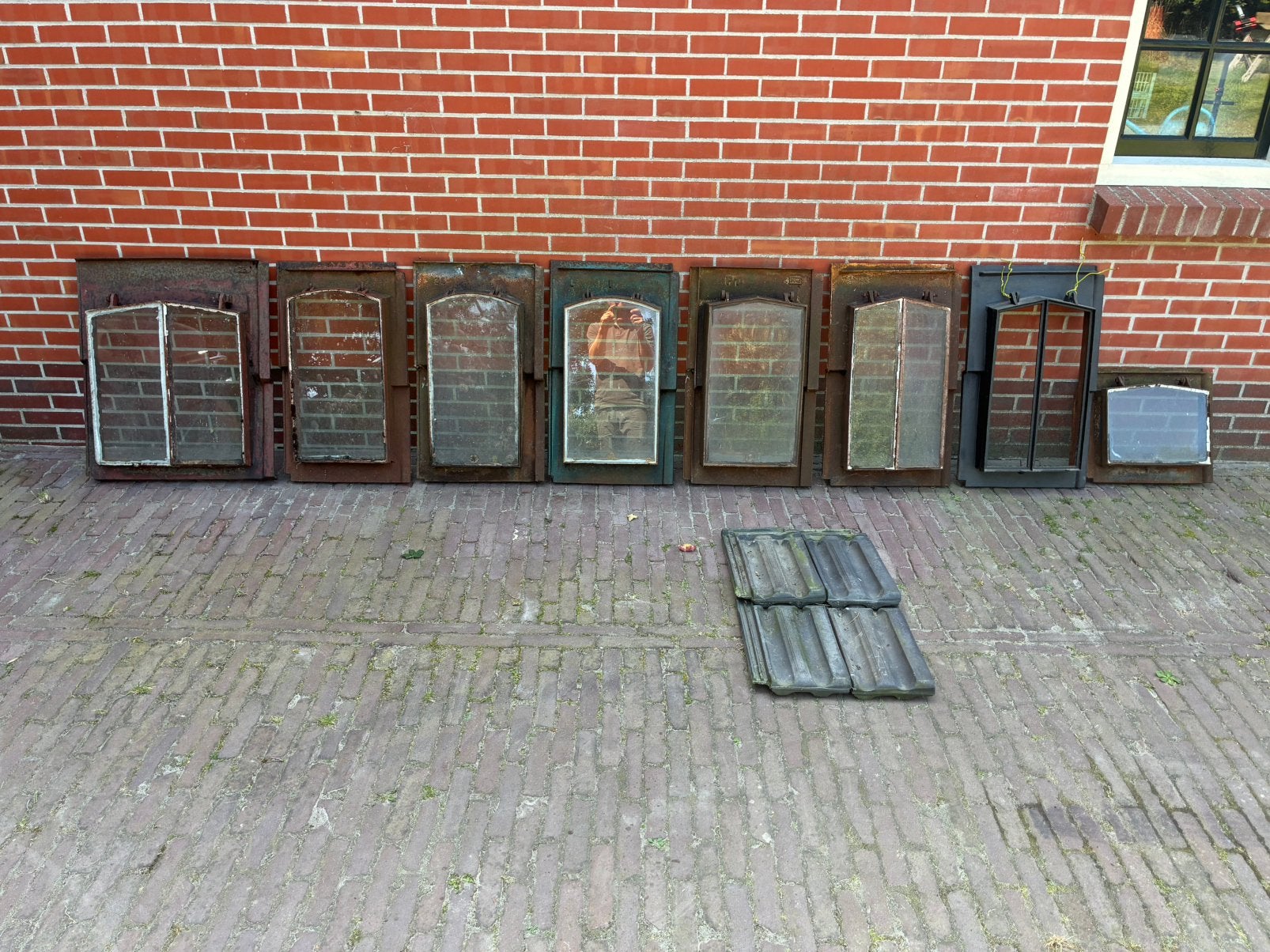 Dakramen vlakke muldenpan, Ophalen, Gebruikt, Zwart, Overige typen