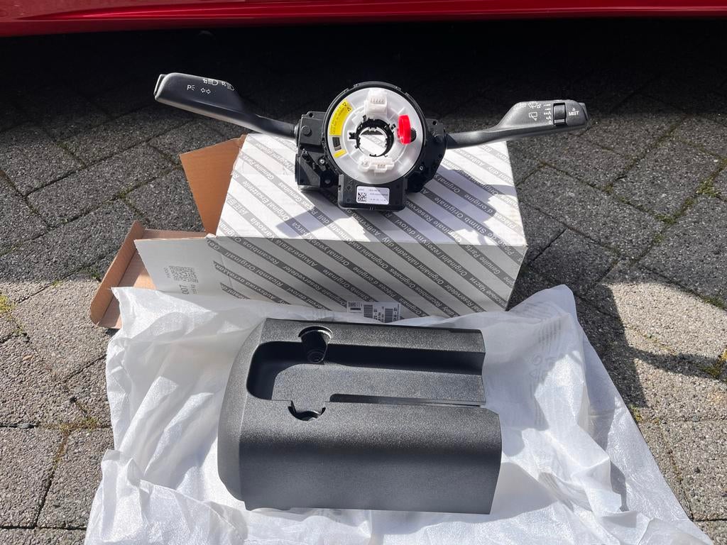 Alfa Romeo Giulia Stuurkolomschakelaar met hendels Nieuw, Auto-onderdelen, Dashboard en Schakelaars, Ophalen of Verzenden, Nieuw