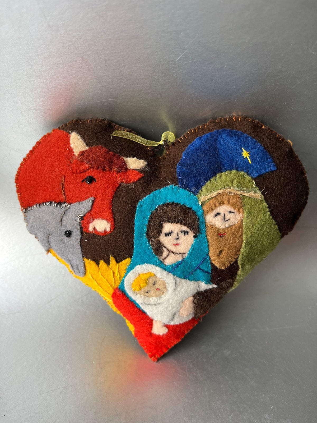 Handgemaakt vilten hart : kerstgroep, Diversen, Gebruikt, ., Ophalen of Verzenden, .
