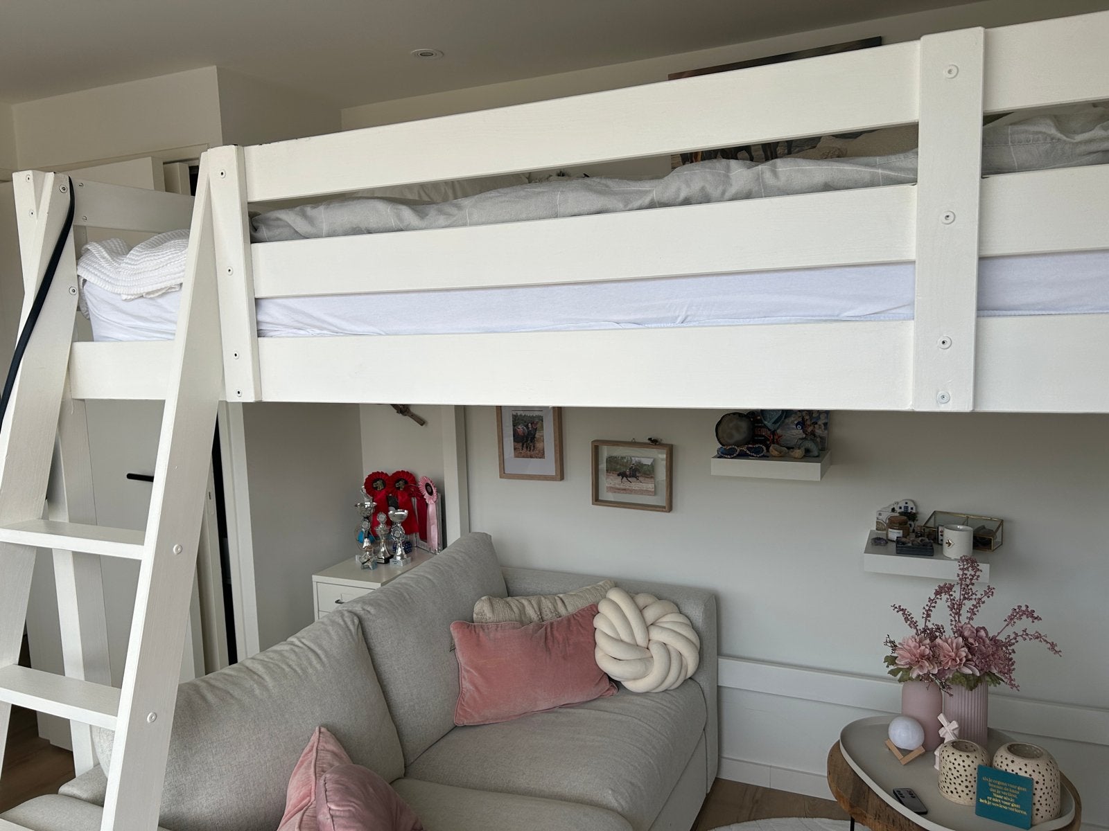 IKEA STORÅ Hoogslaper wit gebeitst 140x200 cm, Huis en Inrichting, Slaapkamer | Stapelbedden en Hoogslapers, Ophalen, Gebruikt