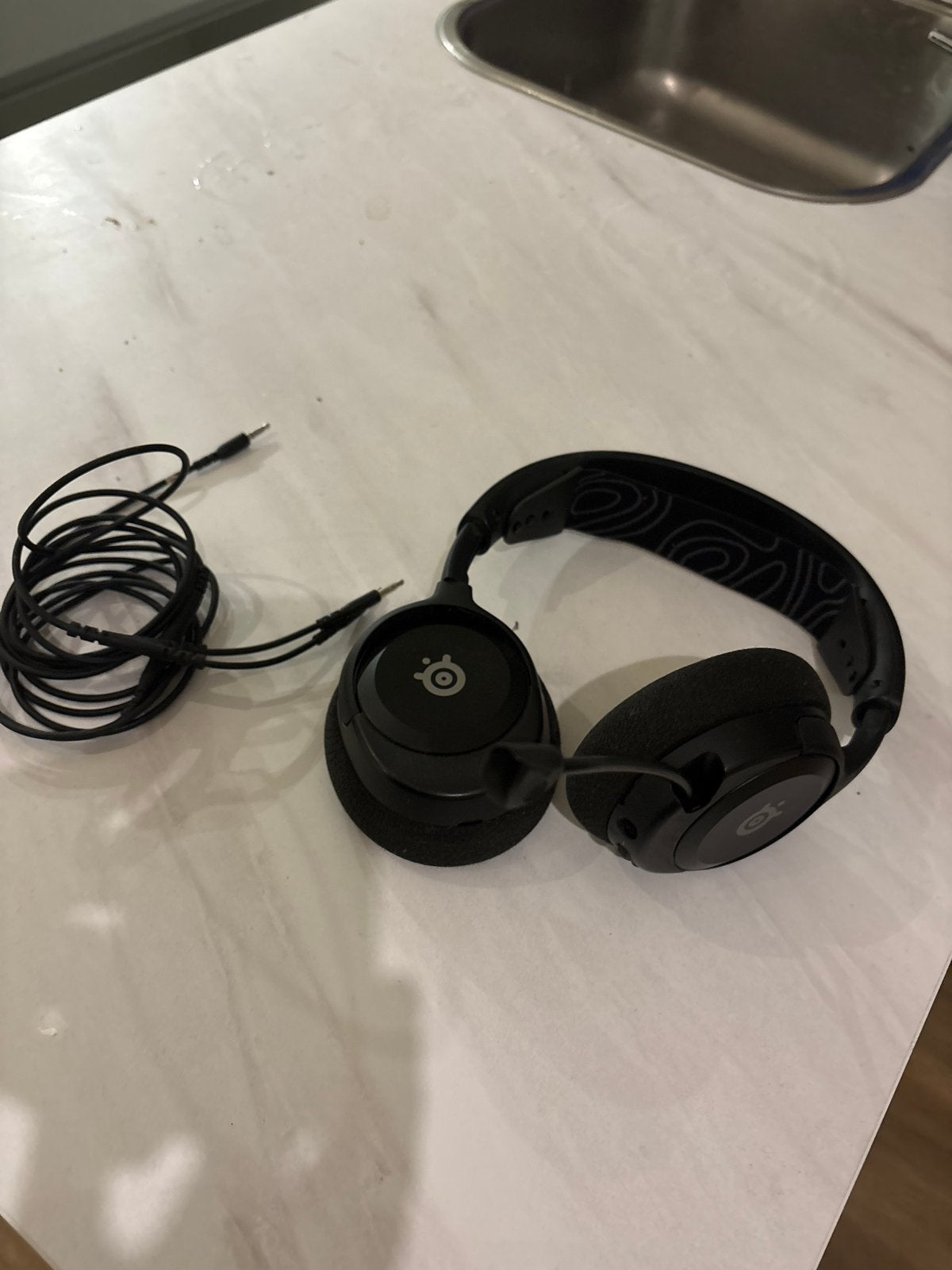 SteelSeries Arctis 3 Gaming Headset Zwart, Gebruikt, Ophalen of Verzenden, Microfoon, Zwart