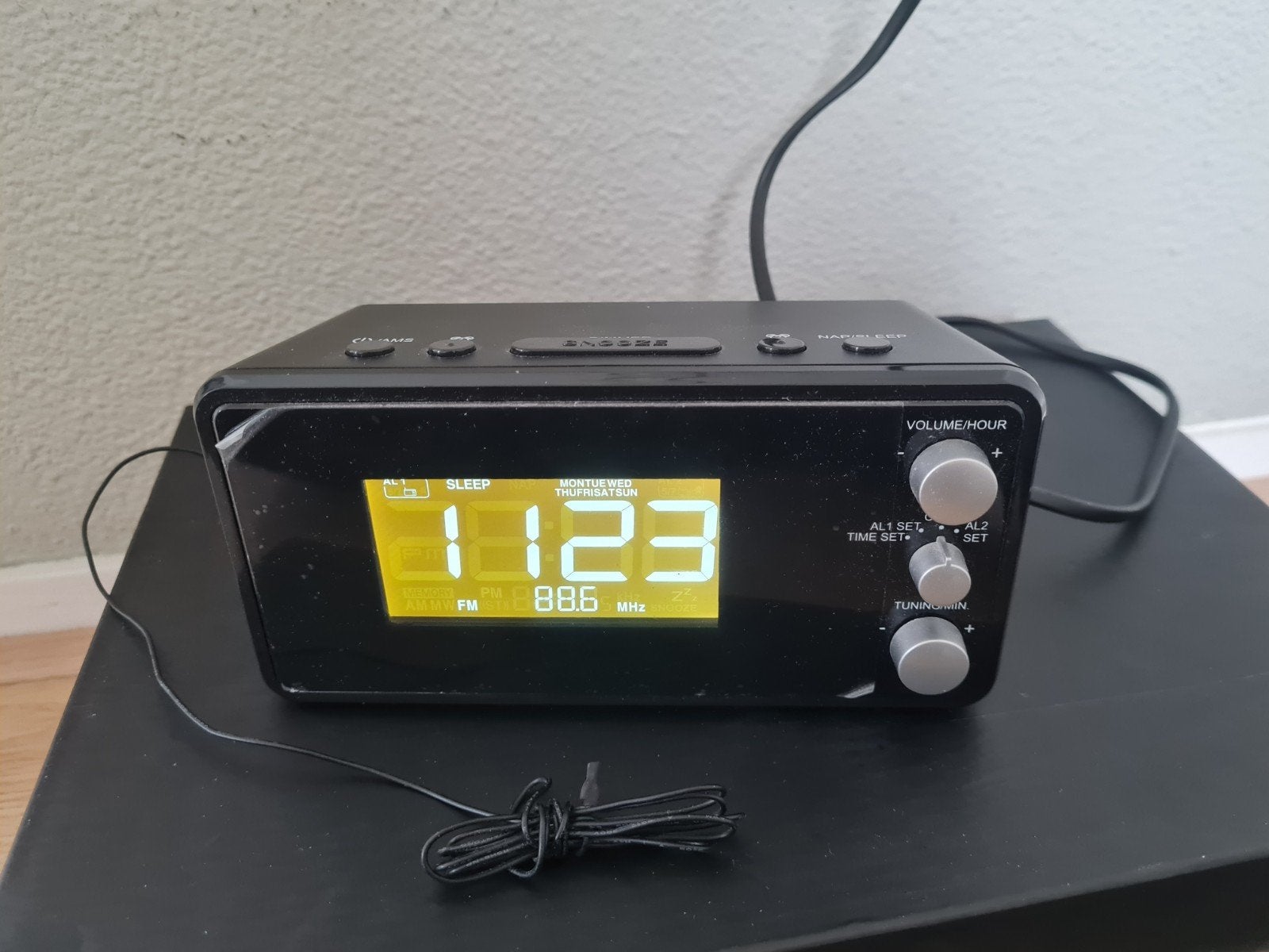 wekkerradio, Ophalen, Zo goed als nieuw