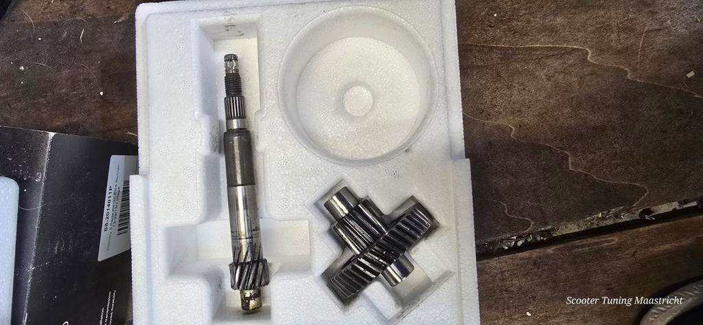 Piaggio 2t vertanding origineel (gebruikt), Ophalen