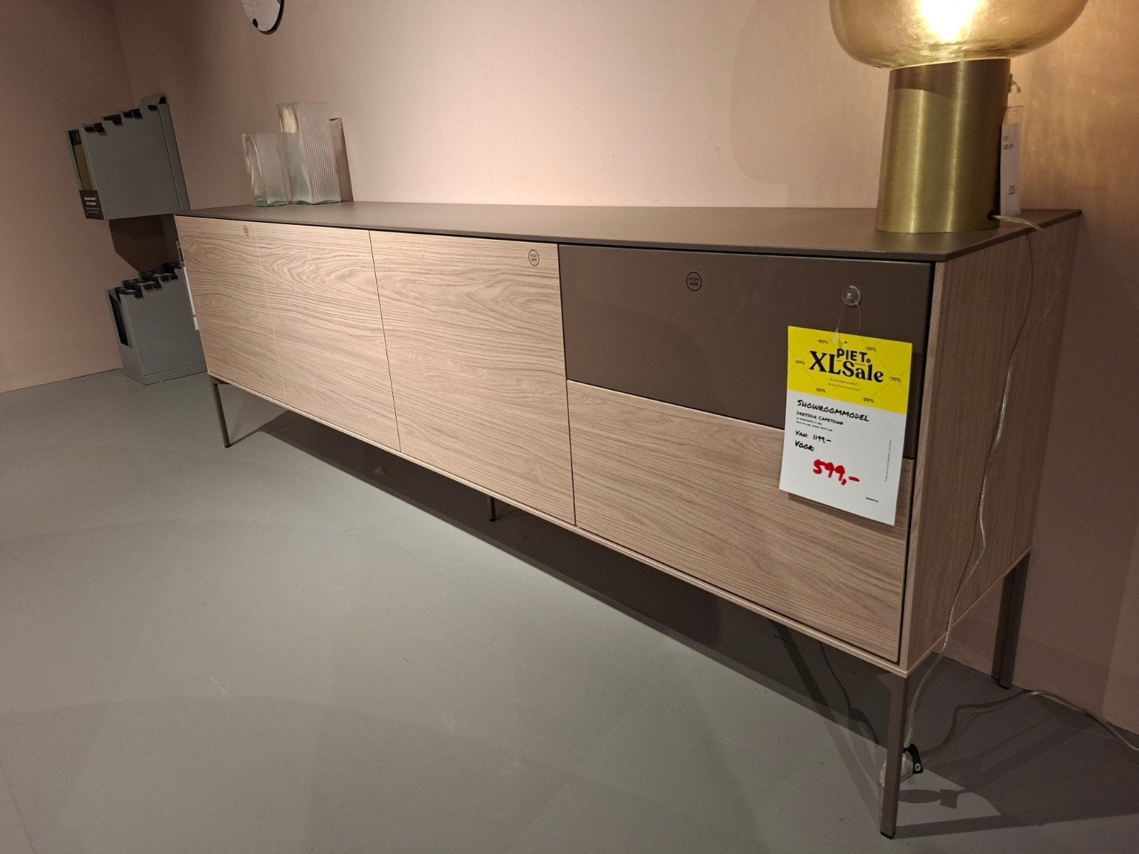 Showroommodel Dressoir Capetown, Ophalen, Nieuw, 25 tot 50 cm, Metaal