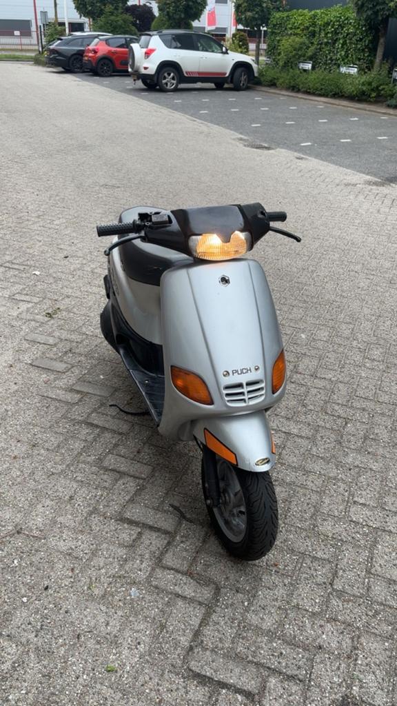 Zip type 2/3 teruil kan, Fietsen en Brommers, Scooters | Piaggio, Ophalen, Zo goed als nieuw, Tweetakt, Zip