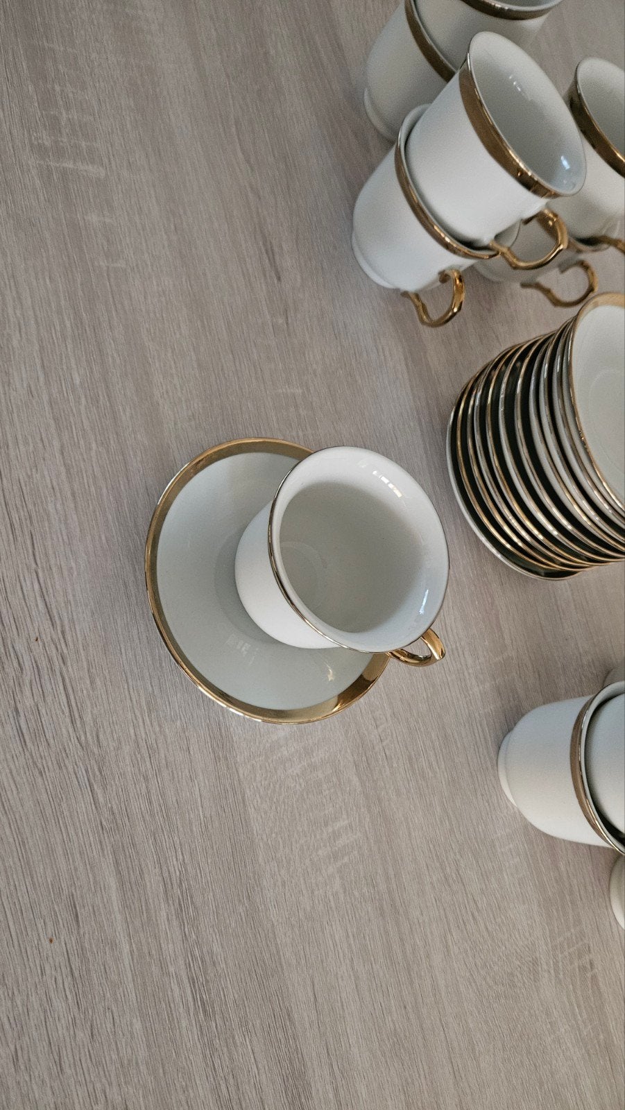 wit theeservies met goude rand - vintage, Ophalen